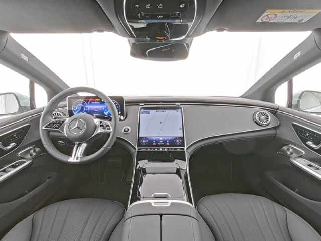 Mercedes-Benz EQE 350 Sedan