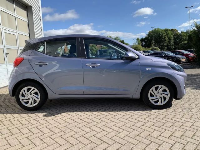 Hyundai i10 1.0T-GDI Virtual+Winterpaket+Kamera+CarPlay