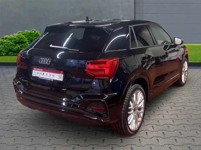 Audi Q2 30 TFSI S-Line