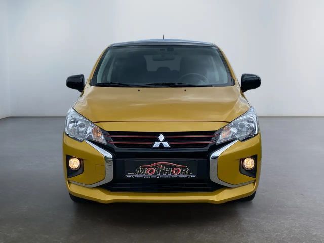 Mitsubishi Space Star Star