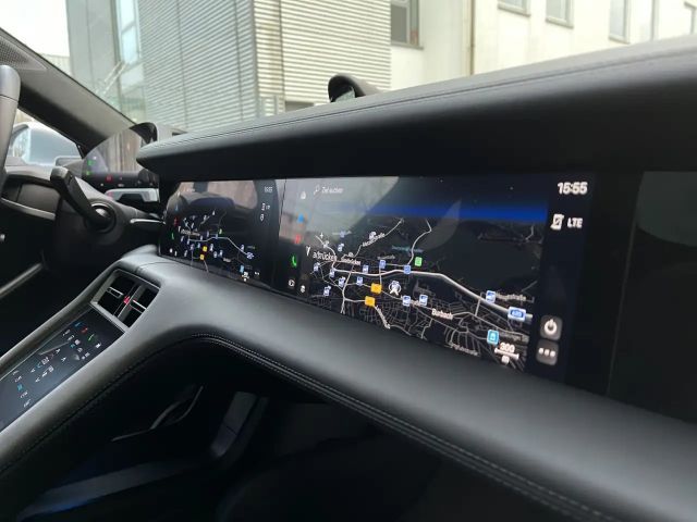 Porsche Taycan Cross Turismo Turbo