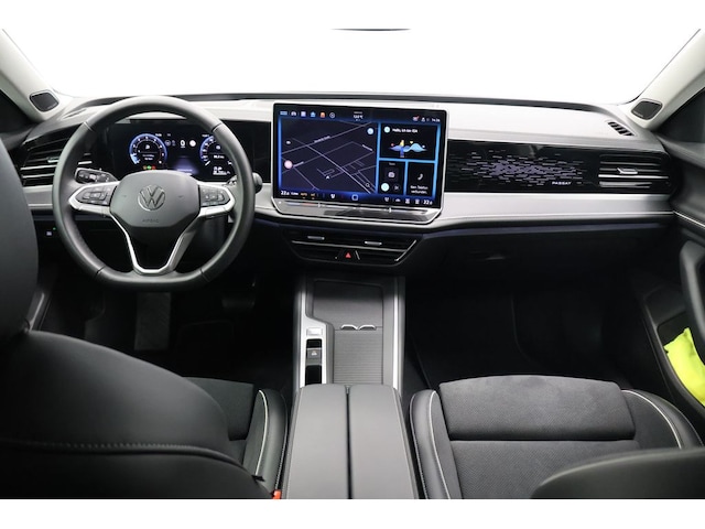 Volkswagen Passat 1.5 eTSI Business DSG Variant