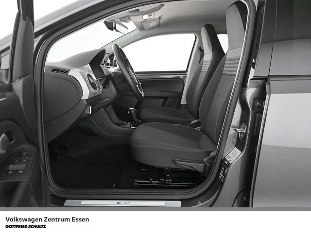 Volkswagen up! Plus Style