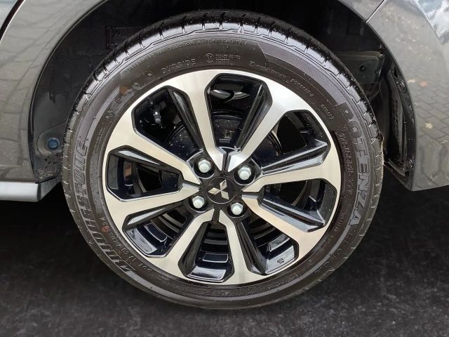 Mitsubishi Space Star Star