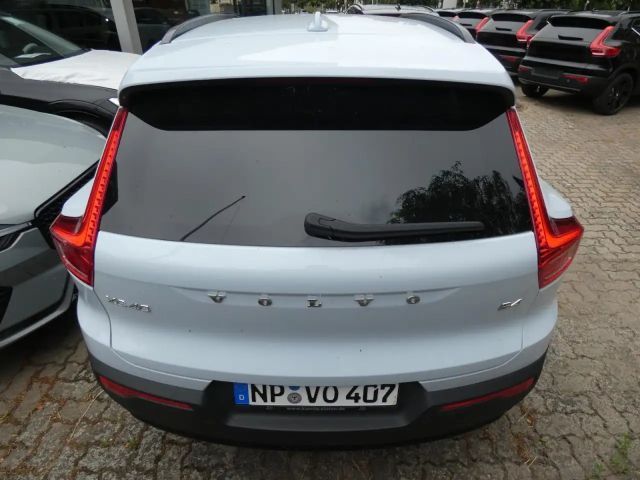 Volvo XC40 Dark Plus