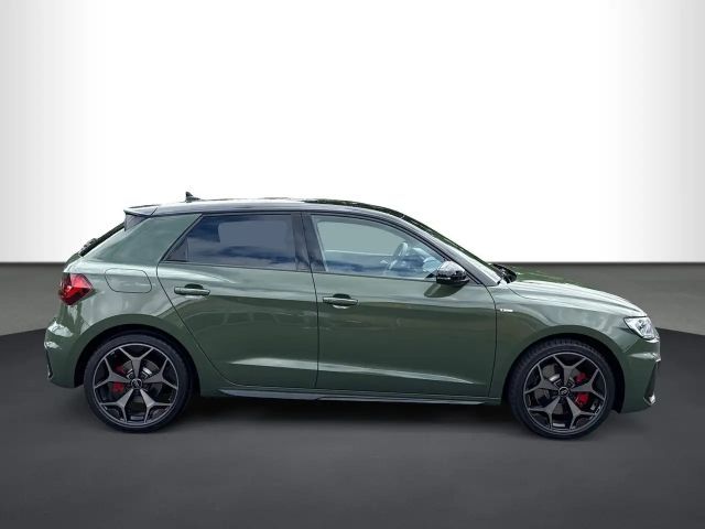 Audi A1 2.0 TFSI S-Line