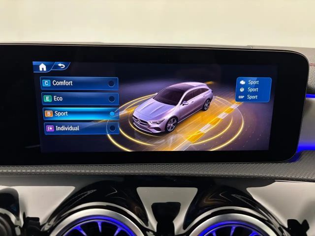 Mercedes-Benz CLA 180 CLA 180 d Shooting Brake