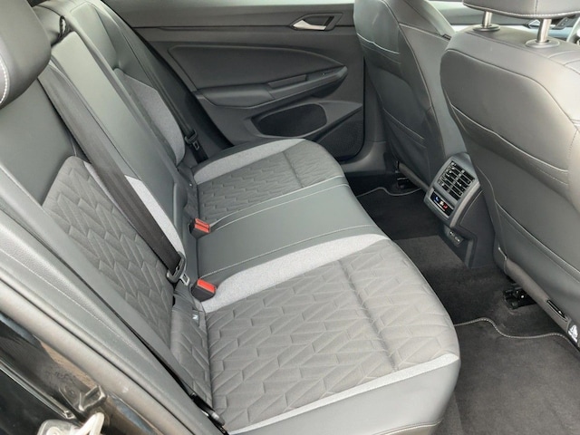 Volkswagen Golf 2.0 TDI DSG Golf VIII Variant