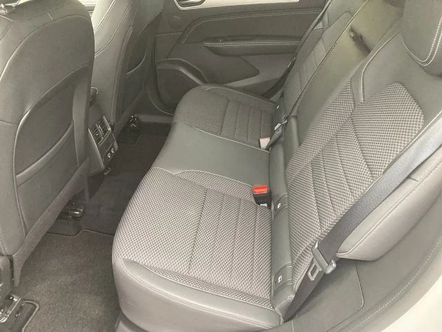 Renault Arkana E-Tech Hybrid Intens