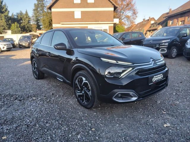 Citroën C4 PureTech Shine