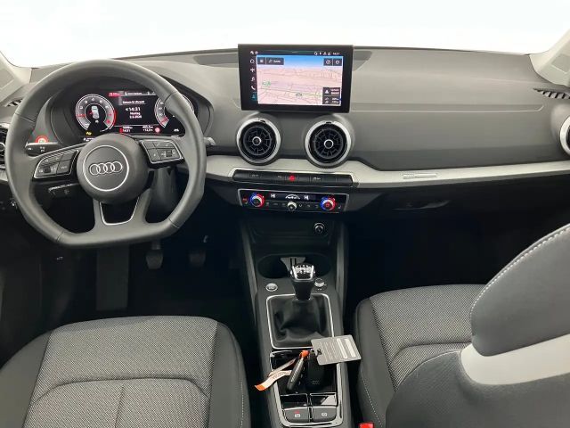 Audi Q2 30 TFSI S-Line