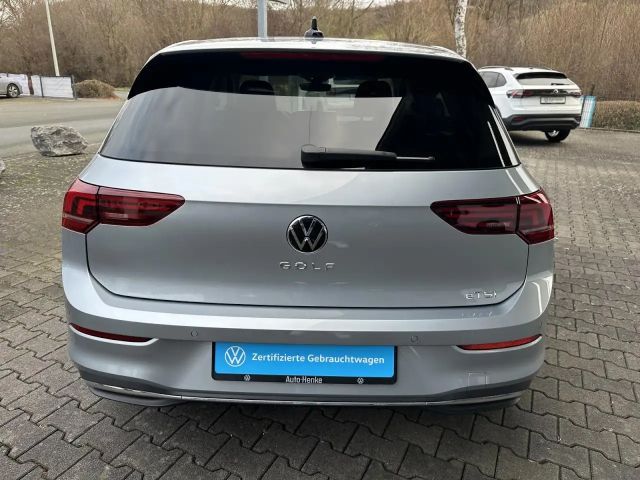 Volkswagen Golf 1.5 eTSI DSG Golf VIII