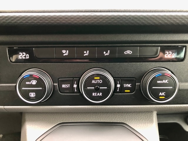 Volkswagen Caravelle 2.0 TDI DSG T6