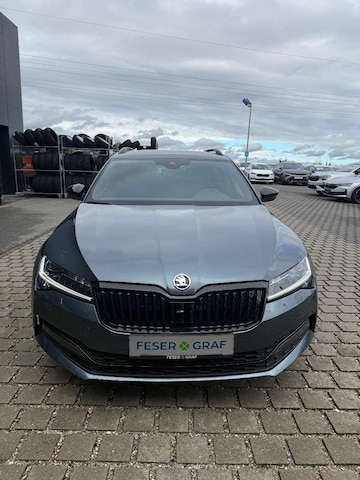 Skoda Superb 2.0 TDI Combi Sportline