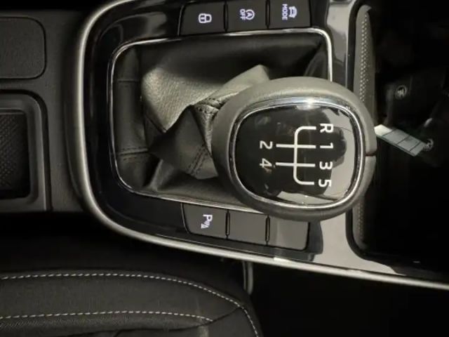 Skoda Fabia 1.0 TSI Drive