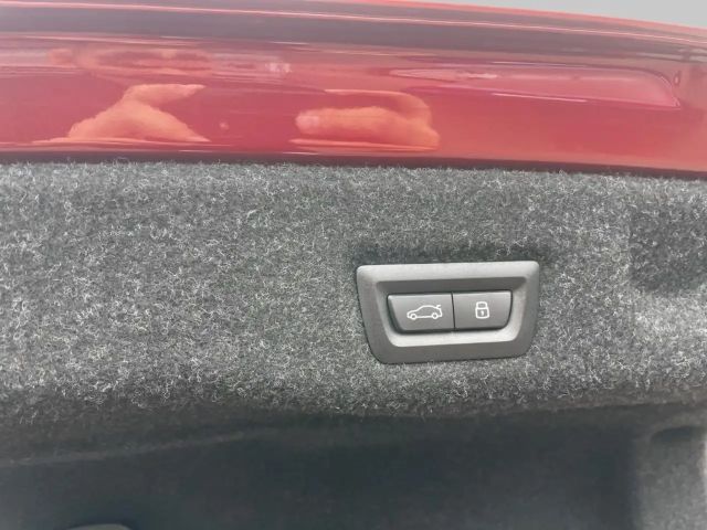 BMW 520 520i M-Sport Sedan