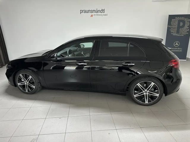 Mercedes-Benz A 200 Progressive