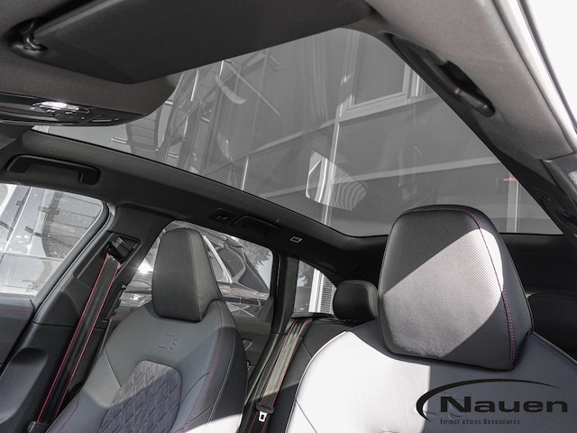 Audi A6 Avant Quattro S-Tronic