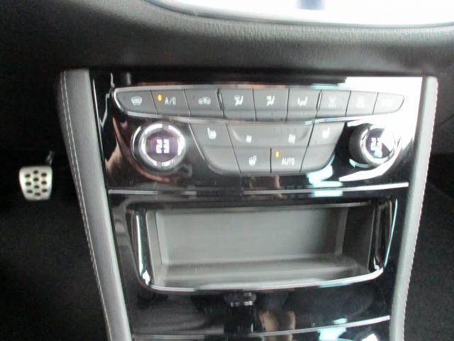 Opel Astra Sports Tourer Ultimate