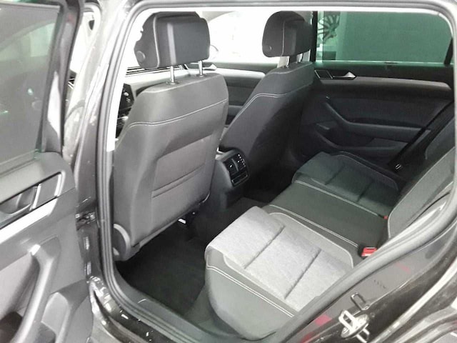 Volkswagen Passat 2.0 TDI Business DSG Variant