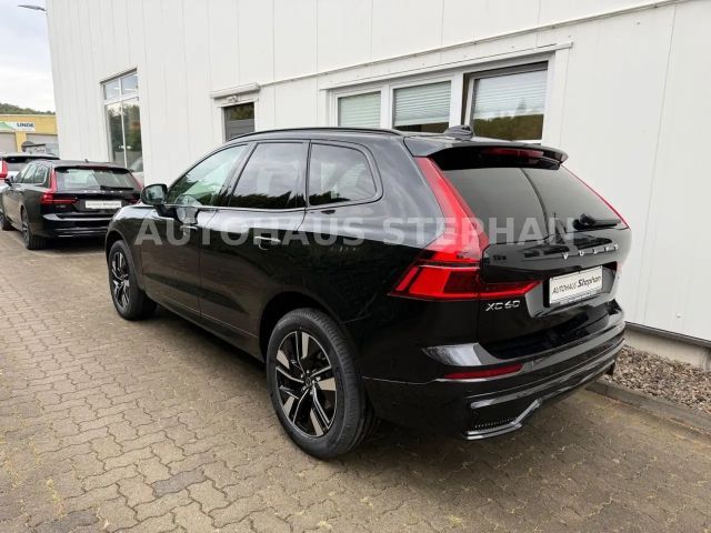 Volvo XC60 AWD Dark Plus
