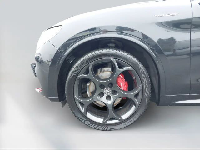 Alfa Romeo Stelvio AT8 Q4 Veloce