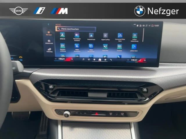 BMW 330 330e M-Sport Touring xDrive