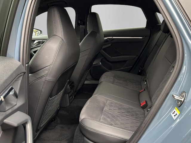 Audi RS3 Quattro S-Tronic Sedan