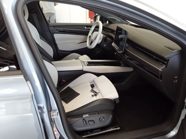 Volkswagen ID.7 Sonderleasing! AHK Anschlussg Wärmep