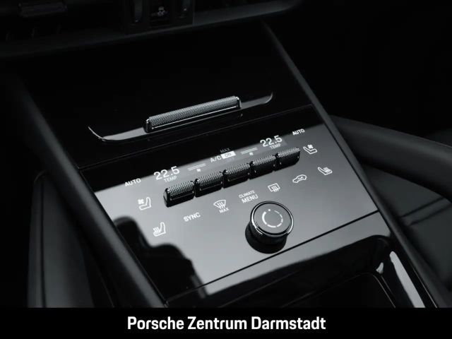 Porsche Cayenne Black Edition