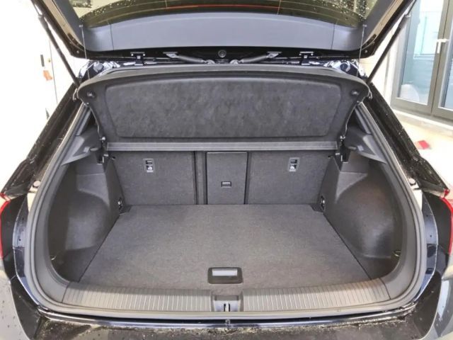 Volkswagen T-Roc 1.5 TSI DSG R-Line