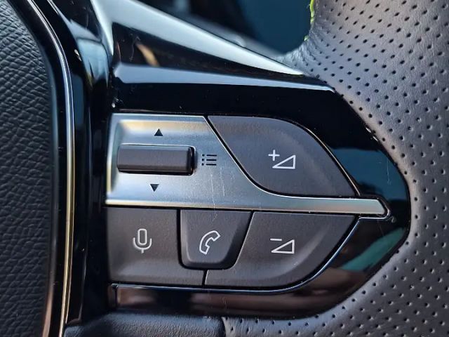 Peugeot 408 GT-Line Hybrid