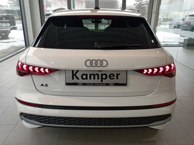 Audi A3 30 TDI Sedan