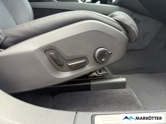 Volvo XC60 AWD Plus T8