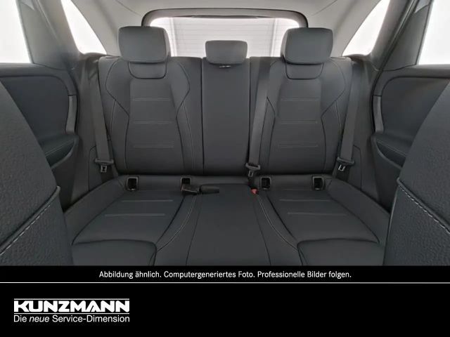 Mercedes-Benz B 220 4MATIC Progressive Sedan