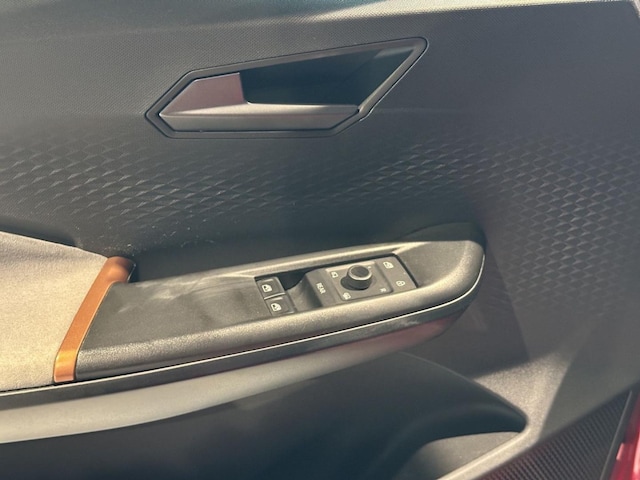 Cupra Born Born 360 ALLWETTER LM19 PRIVACY SITZHZ