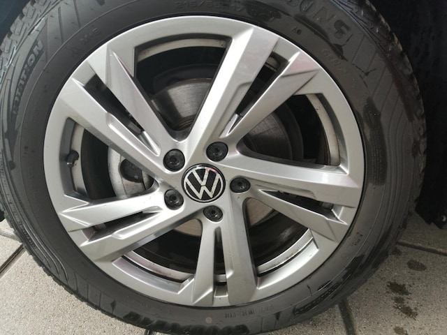 Volkswagen T-Roc 1.0 TSI Plus