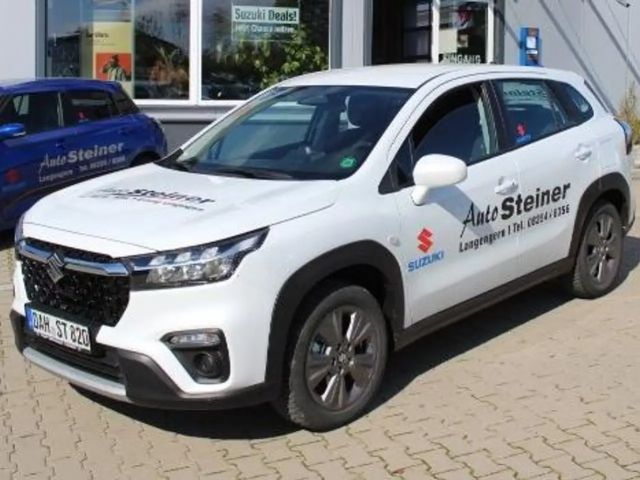 Suzuki S-Cross Hybrid