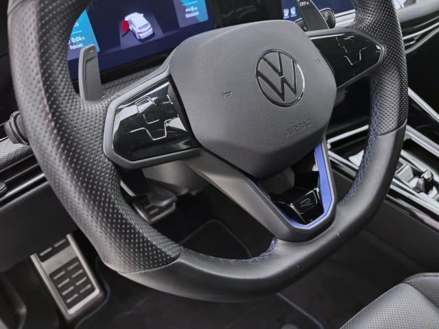 Volkswagen Golf IQ.Drive