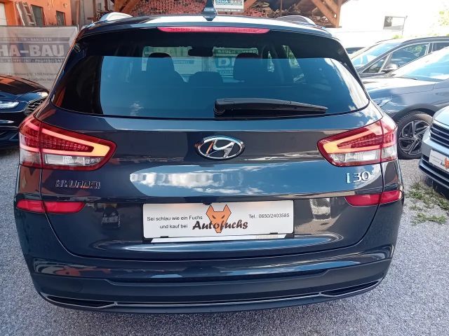Hyundai i30 T-GDi