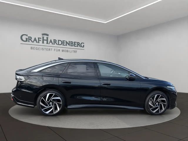 Volkswagen ID.7 IQ.Drive Pro