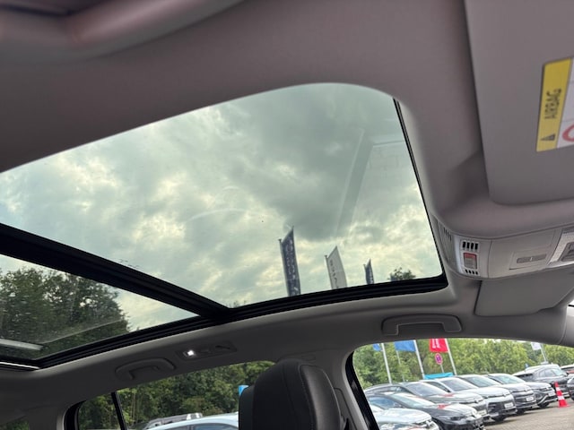 Volkswagen Touran 1.5 TSI DSG