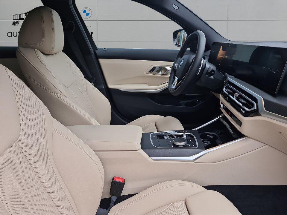 BMW 330 330e Touring xDrive