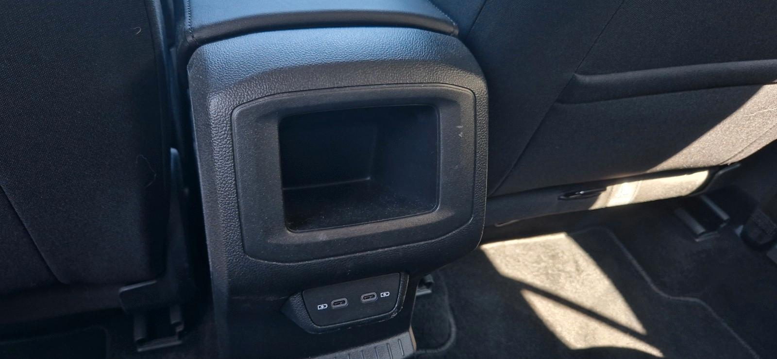 Volkswagen T-Cross StyleIQLEDKamera ACC Ascotgrau