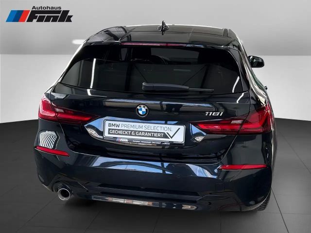 BMW 118 118i Advantage pakket Sedan