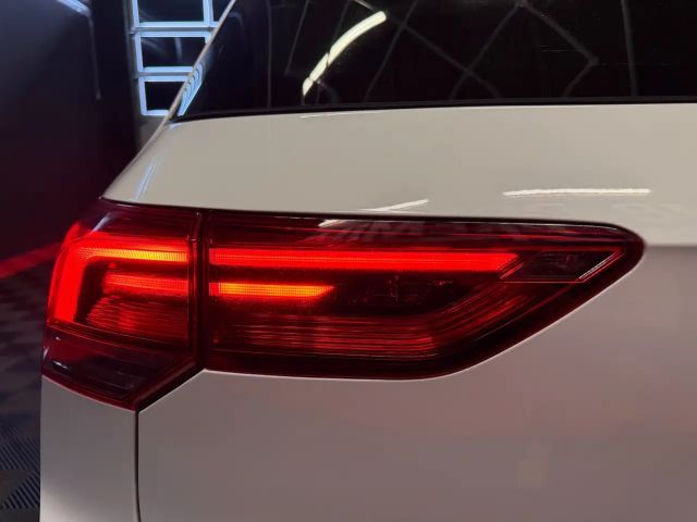 Volkswagen Golf Active *VIRTUAL-COCKPIT*LED*ACC*