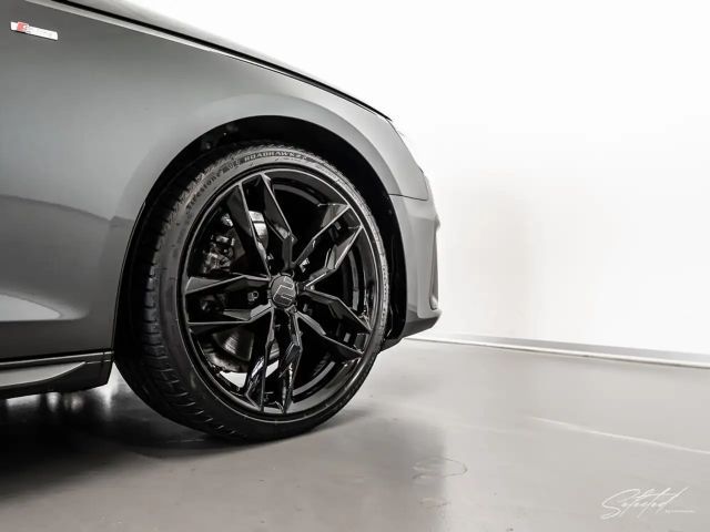 Audi A4 Avant S-Line