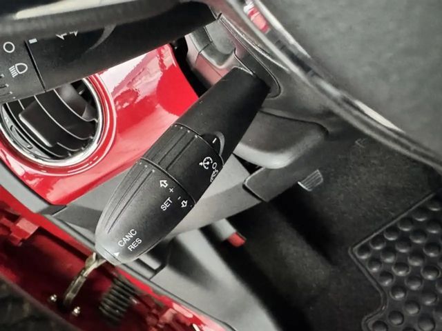 Fiat 500C RED