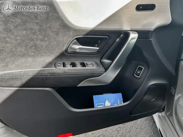 Mercedes-Benz A 200 AMG Line