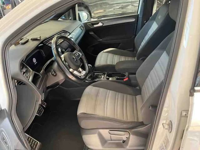 Volkswagen Touran 1.5 TSI DSG Highline R-Line